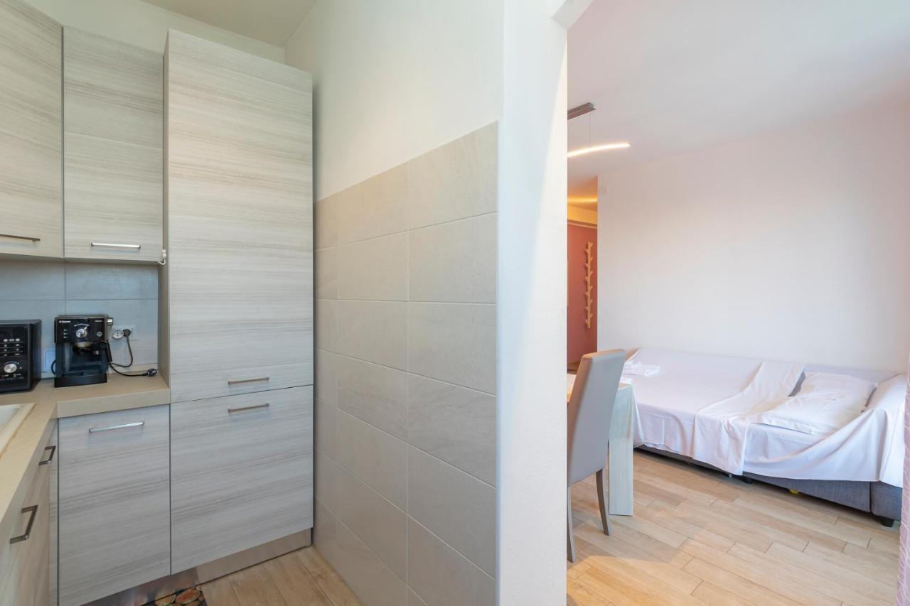 Big Apartment - Alcuino 7 Μιλάνο Εξωτερικό φωτογραφία