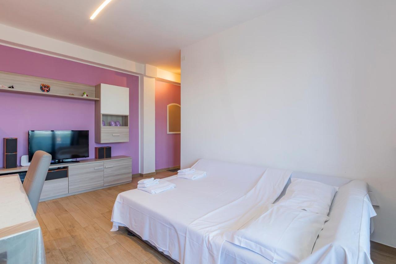 Big Apartment - Alcuino 7 Μιλάνο Εξωτερικό φωτογραφία